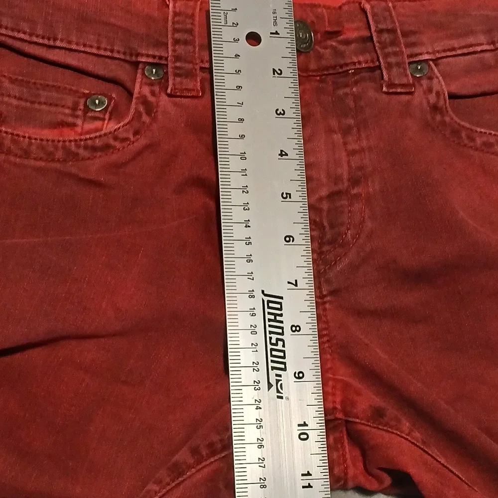 True Religion Red Vintage Rocco Mens Relaxed Skinny Jeans Size 30‎